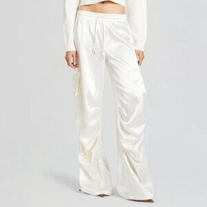 Ser.O.Ya Finley Satin Cargo Pants L Winter White Drawstring Joggers Pockets